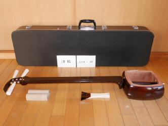 紅木津軽金細三味線(中古)1寸[CTKー25]