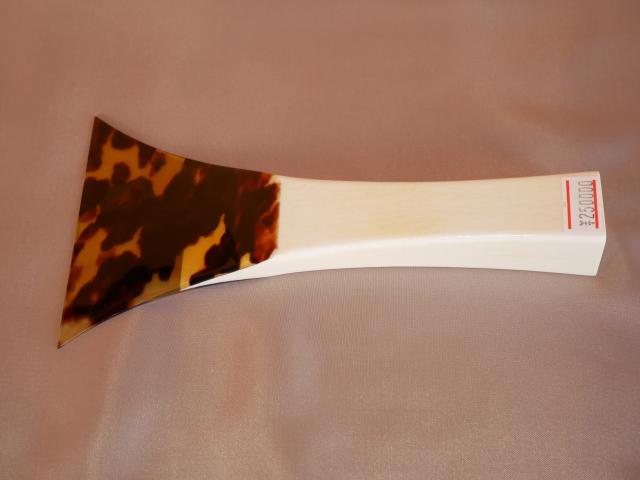 本象牙台津軽べっ甲撥(中古)[C-45]