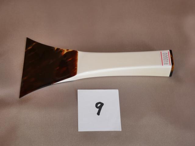 プラ台津軽べっ甲撥(中古) [C-9]